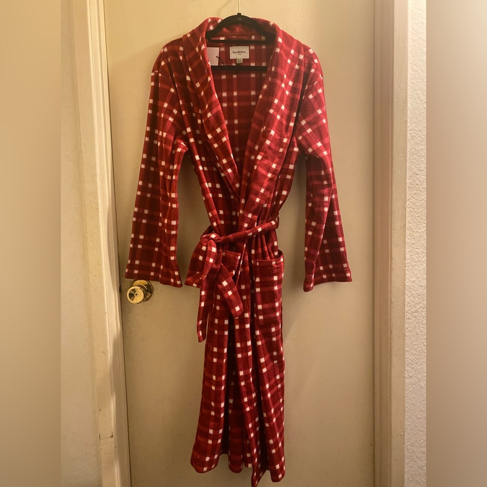 Goodfellow Plaid Robe